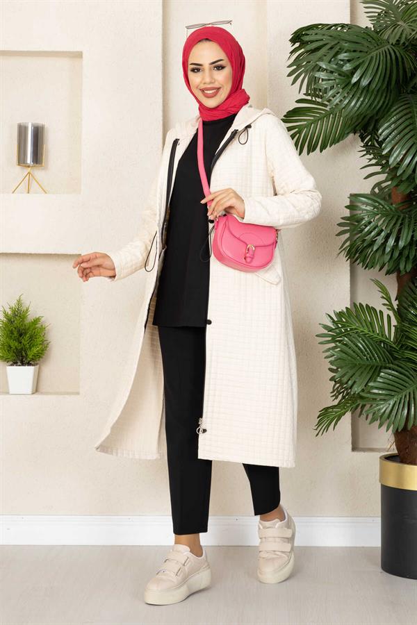 Hooded Quilted Hijab Trench Coat Ecru