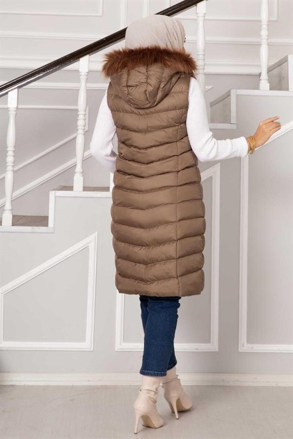 Hooded Puffer Vest Brown