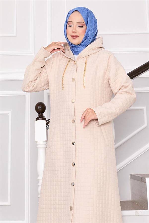 Quilted Coat with Hood and Pocket Details