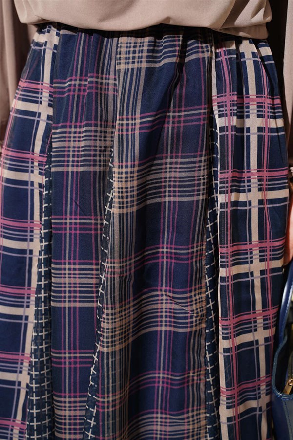Mixed Plaid Chiffon Skirt Navy Blue