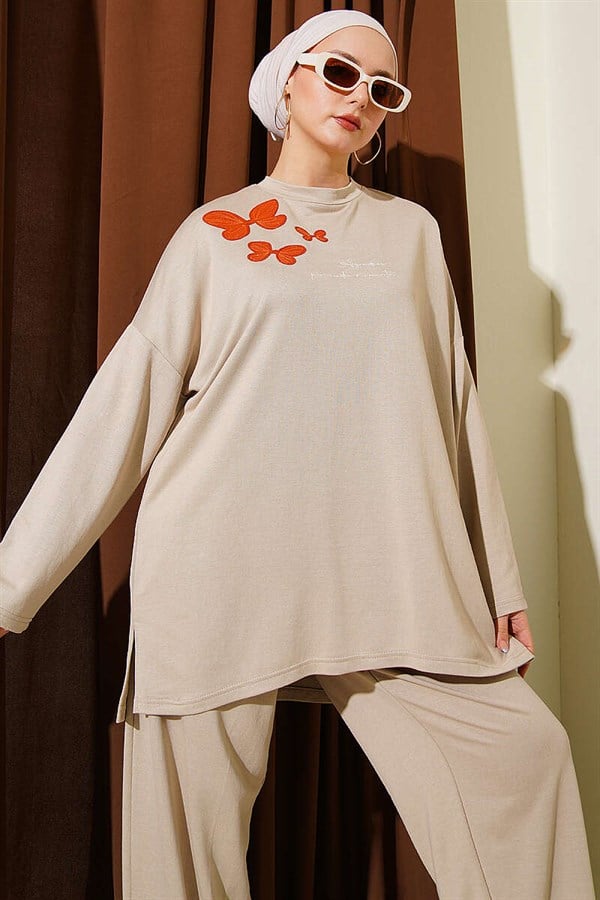 Butterfly Embroidered 2 Piece Set, Beige
