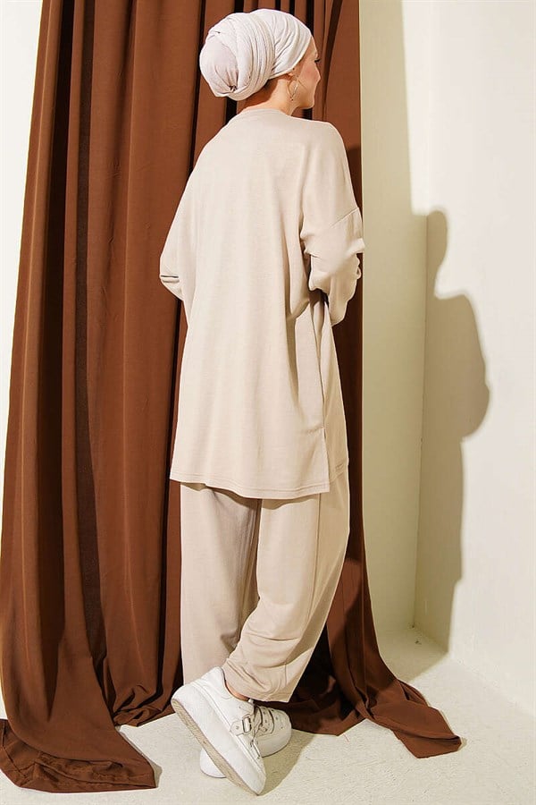 Butterfly Embroidered 2 Piece Set, Beige