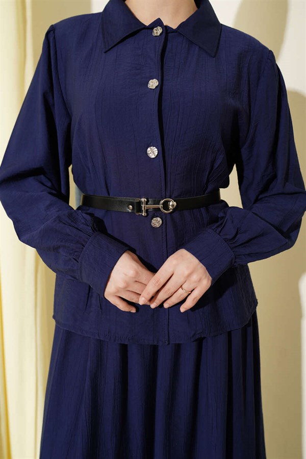 2 Piece Set in navy blue with belt and darted waist.