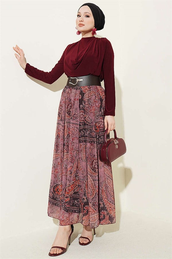 2 Piece Set with belt and ethnic pattern, burgundy.