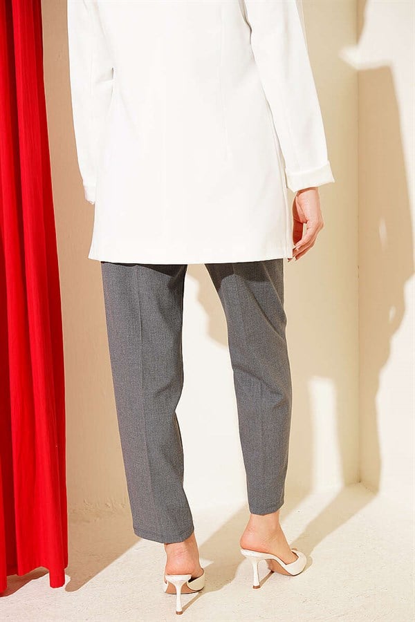 Belted Zippered Slim-Fit Trousers, Dark Gray