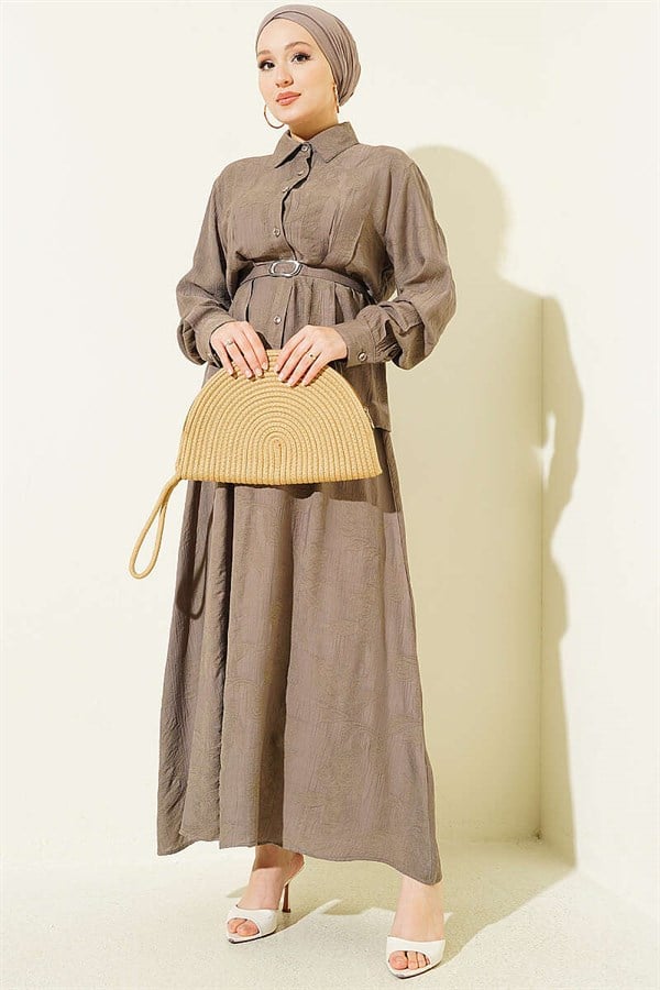2 Piece Set with belted paisley pattern skirt, mink color.