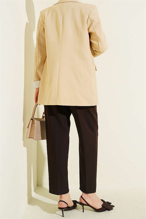 Belted Pleated Detail Carrot Pants Dark Brown