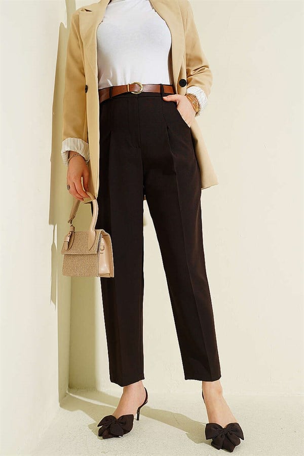 Belted Pleated Detail Carrot Pants Dark Brown