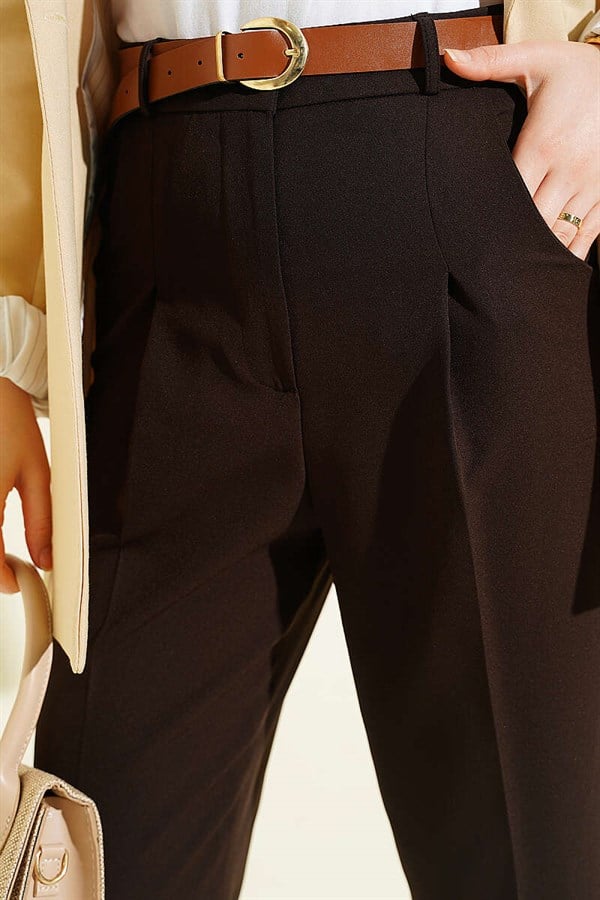 Belted Pleated Detail Carrot Pants Dark Brown
