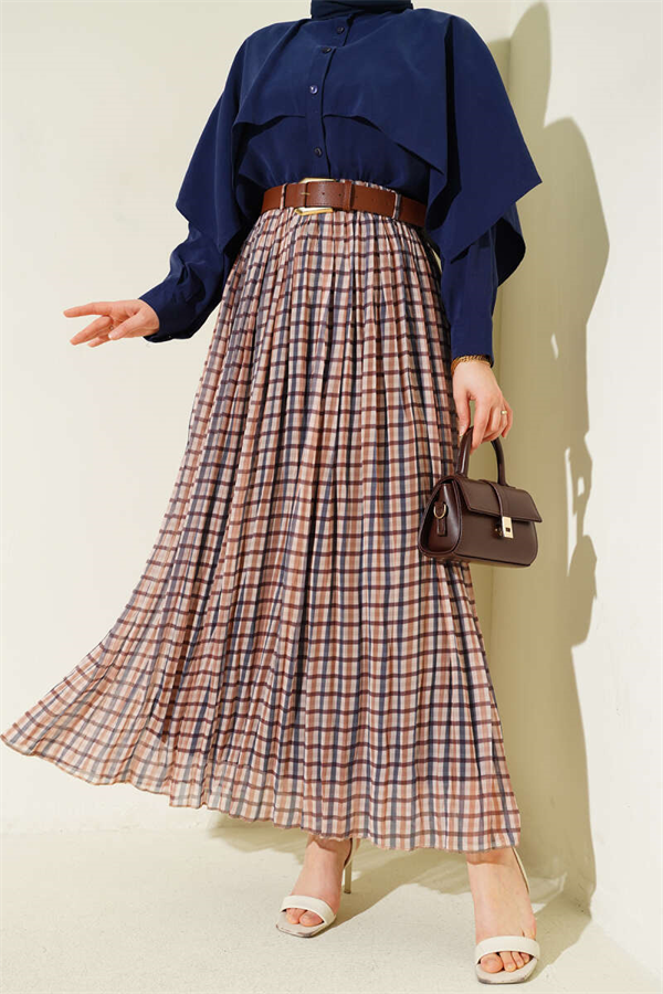 Belted, tightly pleated plaid skirt, beige.