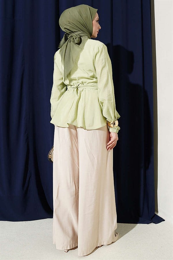Self-Tie Crop Shirt, Light Green