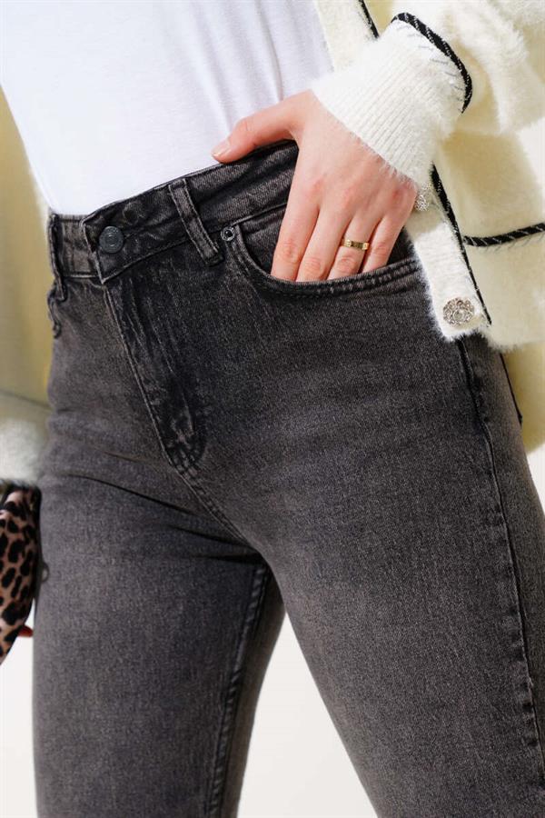 Cut Skinny Leg Jeans Smoked