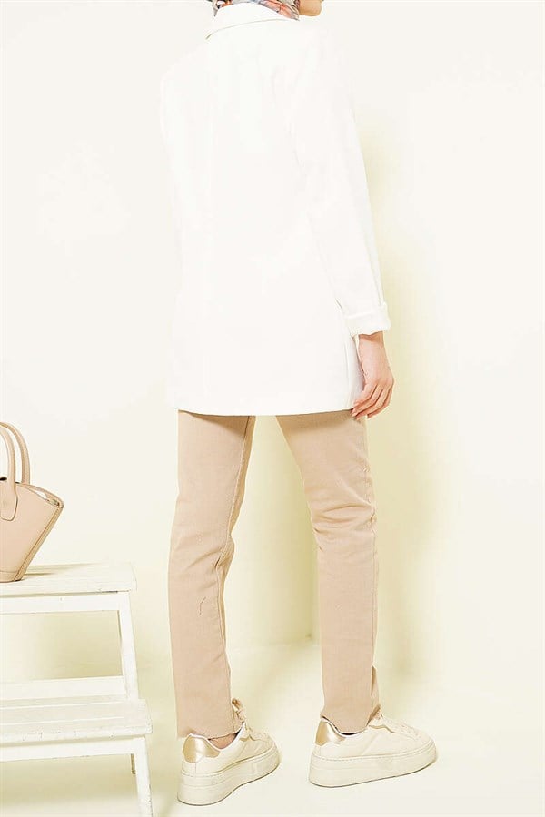 Beige Skinny Jeans with Lycra Trim