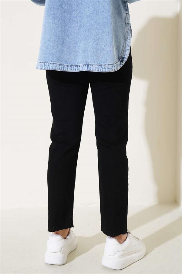 Skinny Cut Trousers Black