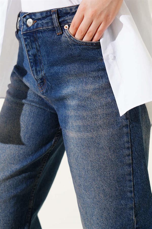 Cut-Ankle Baggy Fit Denim Trousers Tinted