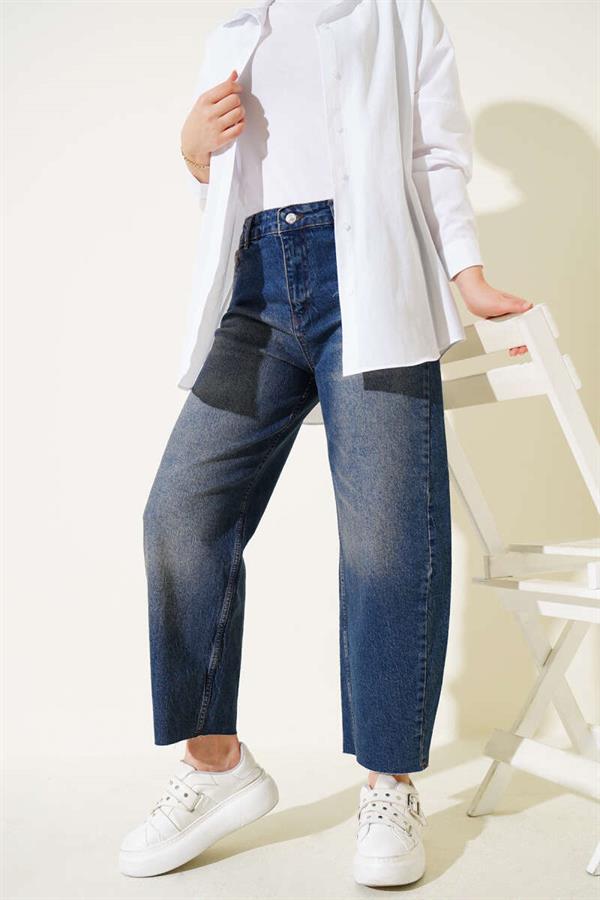 Cut-Ankle Baggy Fit Denim Trousers Tinted