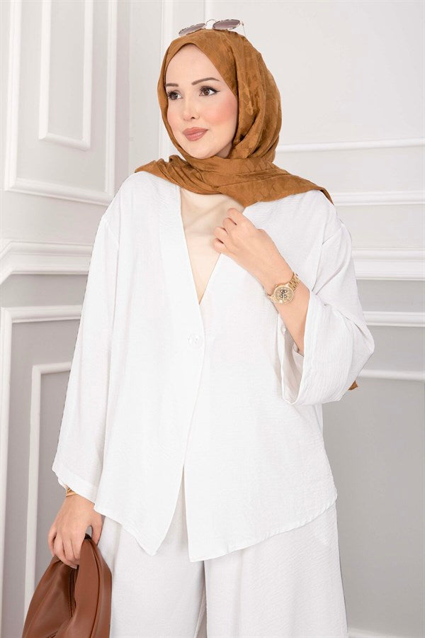 Loose-fitting summer hijab set with kimono, ecru.