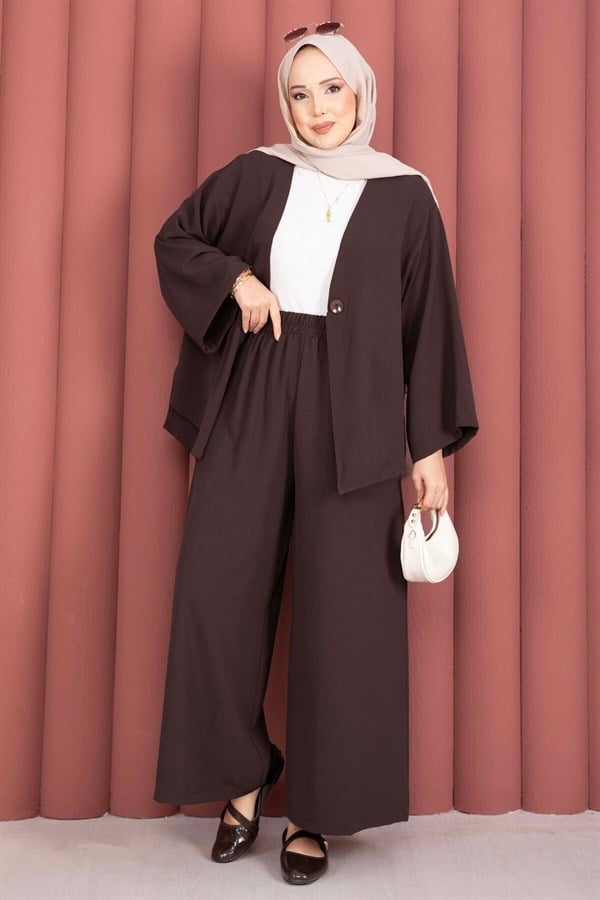 Loose-fitting summer hijab set with kimono, coffee color.