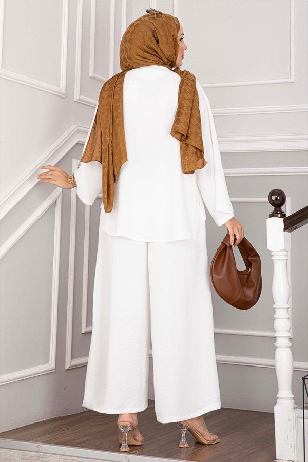 Loose-fitting summer hijab set with kimono, ecru.