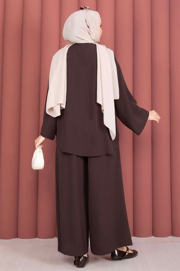 Loose-fitting summer hijab set with kimono, coffee color.