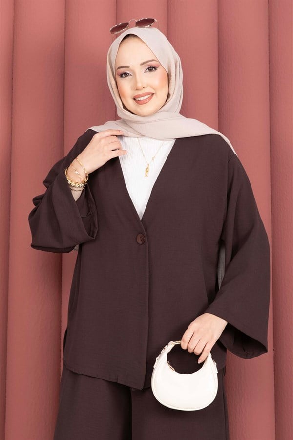 Loose-fitting summer hijab set with kimono, coffee color.
