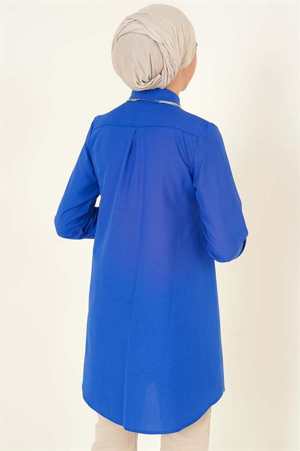 Classic Collar Oval Cut Saxe Shirt