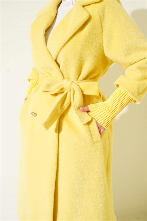 Ribbed Sleeve Belted Colt Feather Coat Yellow