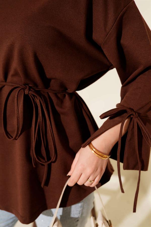 Two-String Tunic with Laced Sleeves, Brown