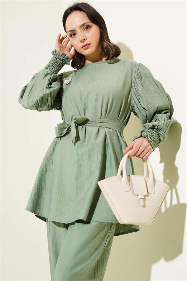 Pleated Sleeve Belted 2 Piece Set Green