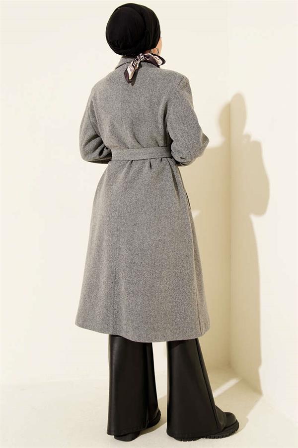 Double-breasted cashmere coat with pockets, smoky gray.