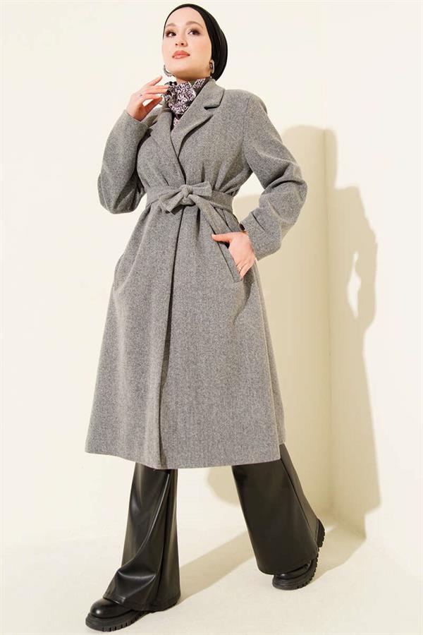 Double-breasted cashmere coat with pockets, smoky gray.