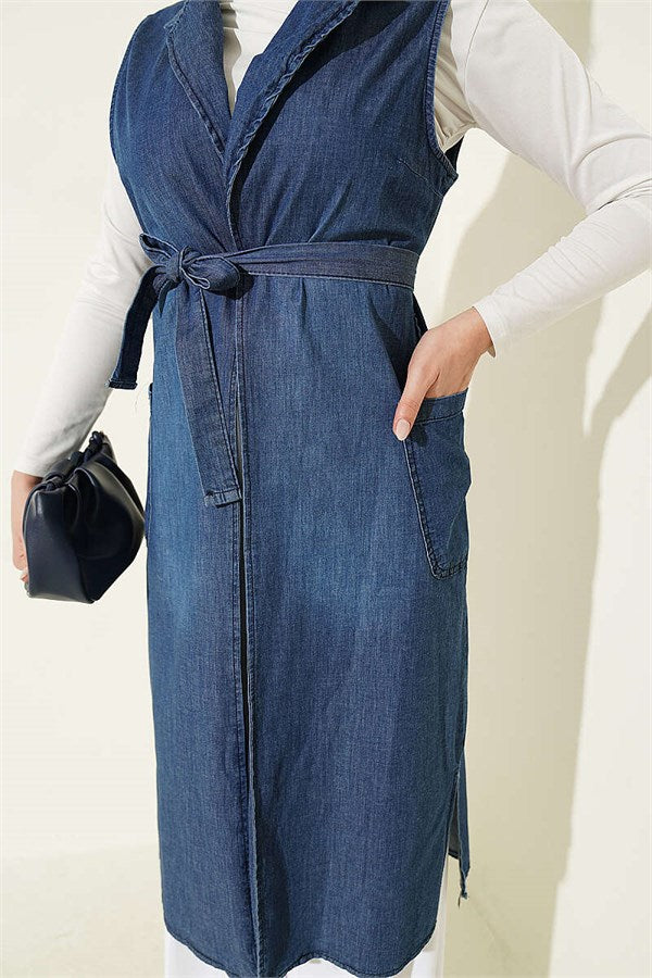 Double-breasted vest with pockets, blue.