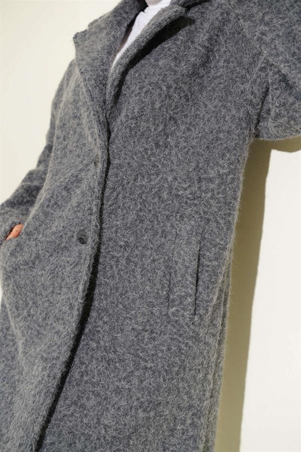 Double-breasted Button Detailed Cashmere Coat in Smoke