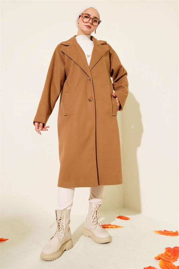 Double-breasted Two-Button Detailed Cashmere Coat in Tan