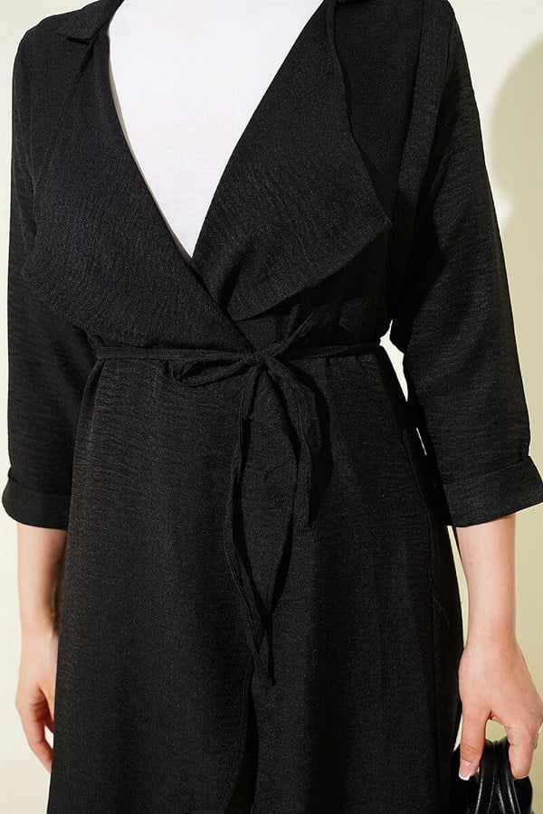 Double-breasted coat with drawstring detail, black.