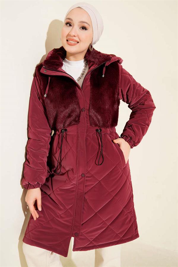 Fur Detailed Hooded Quilted Coat Burgundy