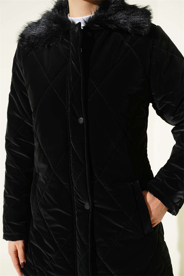 Fur Collar Zip-Up Quilted Coat, Black