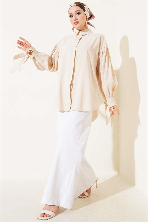 Eyelet Detailed Balloon Sleeve Shirt Beige