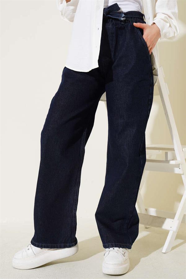 Belted Waist Elastic Jeans Parliament