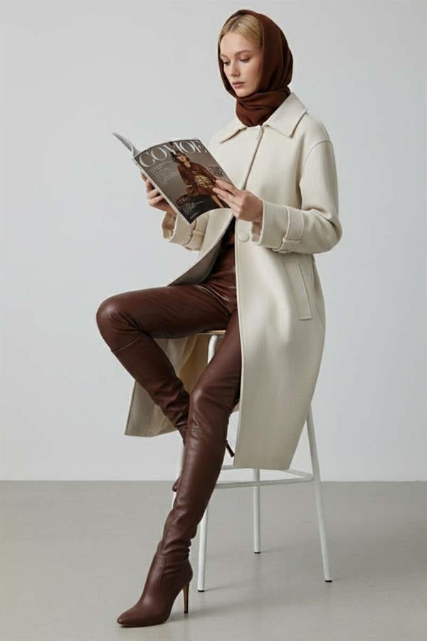 Belted Buttoned Cashmere Coat Beige