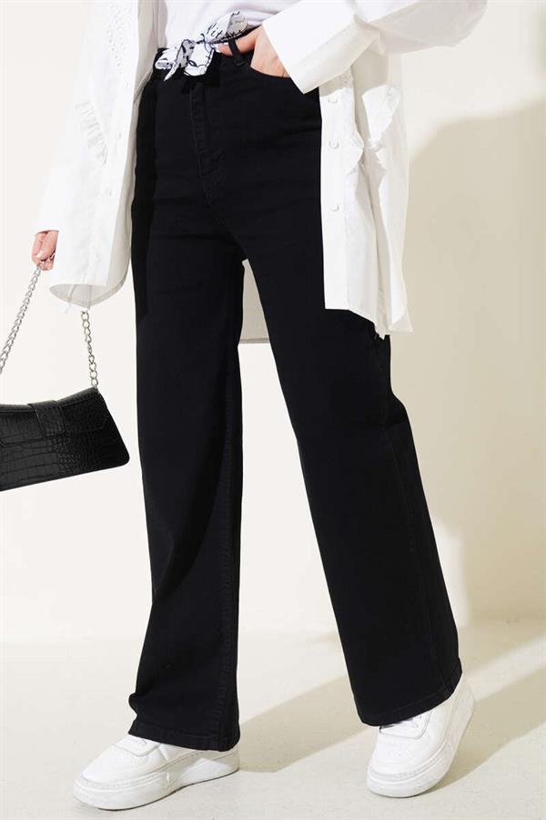 Belted Wide Leg Jeans Black