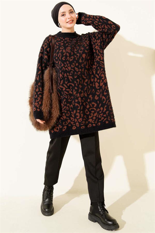 Leopard Pattern Detailed Bearded Sweater Black