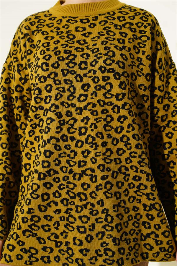 Leopard Print Knitted Tunic in Olive Green