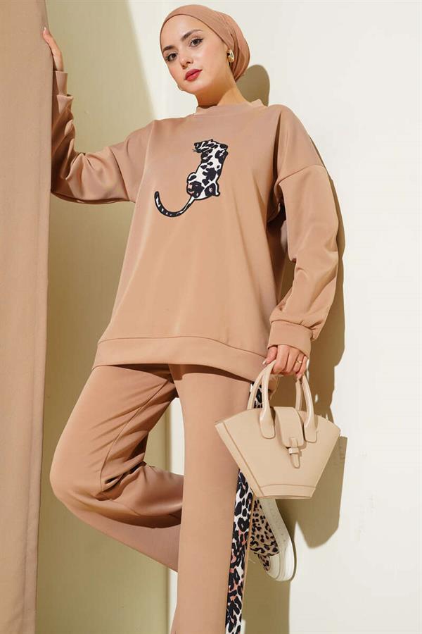 Leopard Figured Scuba 2 Piece Set Latte