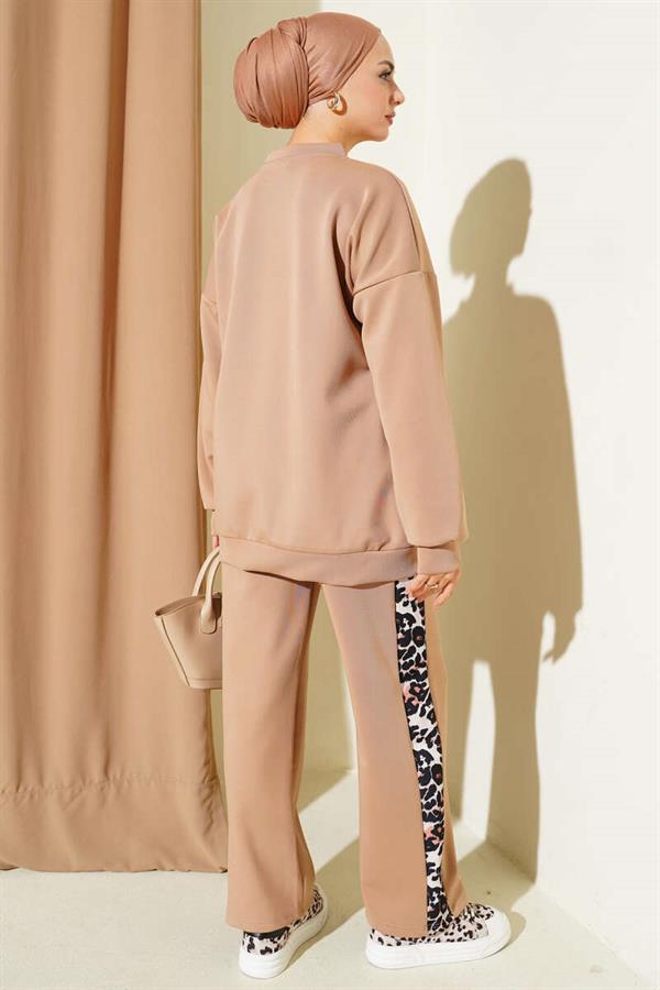 Leopard Figured Scuba 2 Piece Set Latte