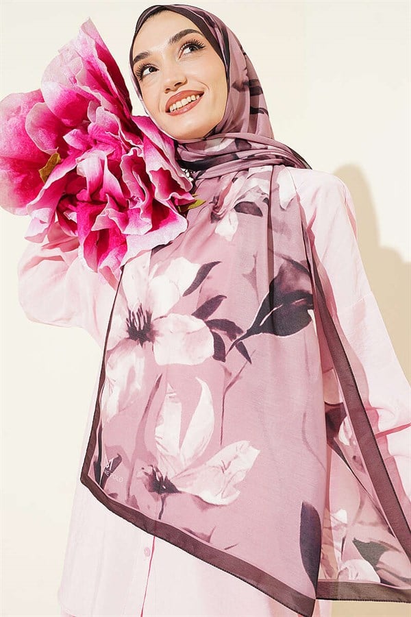 Lily Patterned Soft Shawl Chestnut