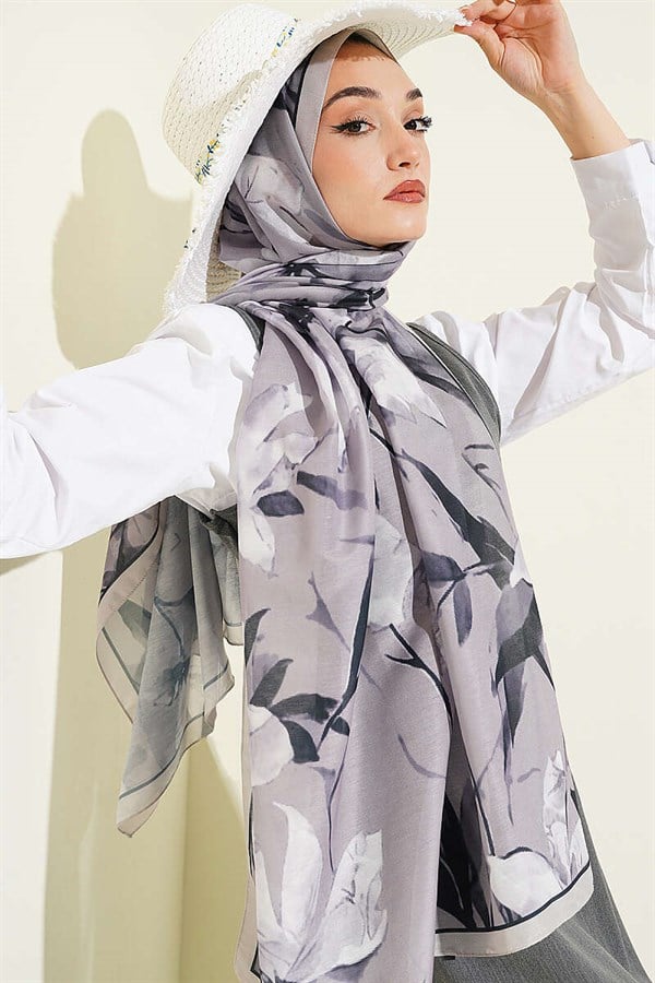 Lily Patterned Soft Scarf with Stones
