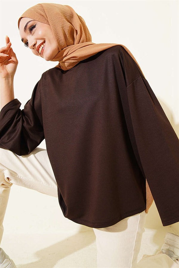 Loysa Wrist Embellished Basic Blouse Dark Brown
