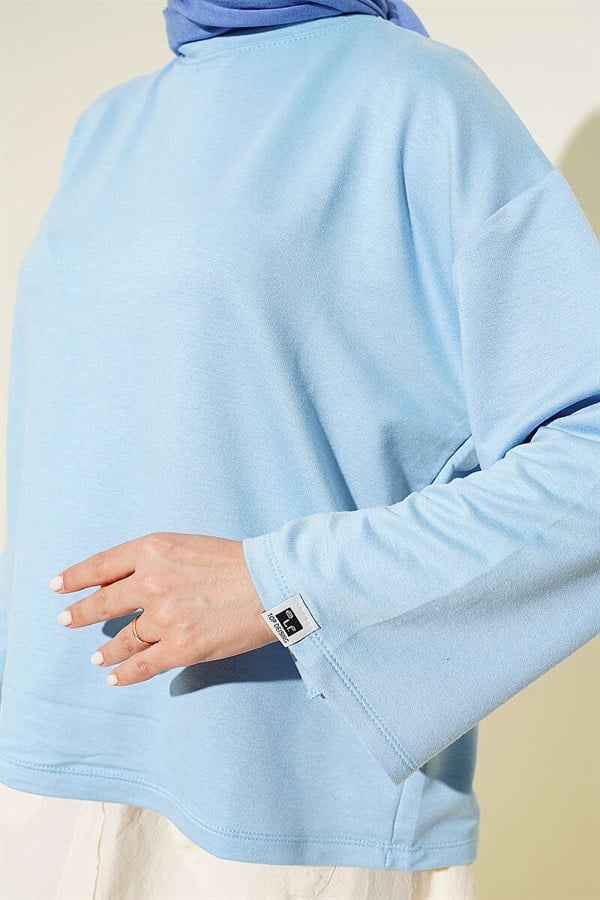 Loysa Wrist Embellished Basic Blouse Baby Blue