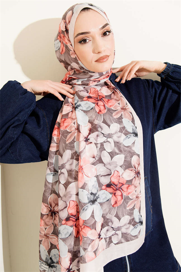 Magnolia Pattern Shawl Beige